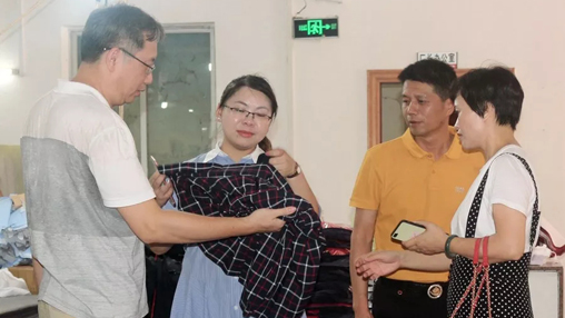 嚴(yán)抓質(zhì)量，加強監(jiān)督