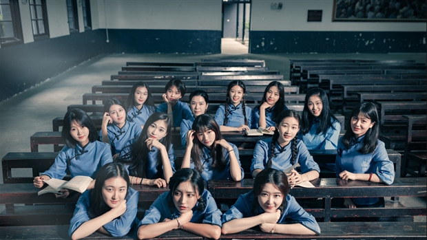 原來校服也可以如此時(shí)髦